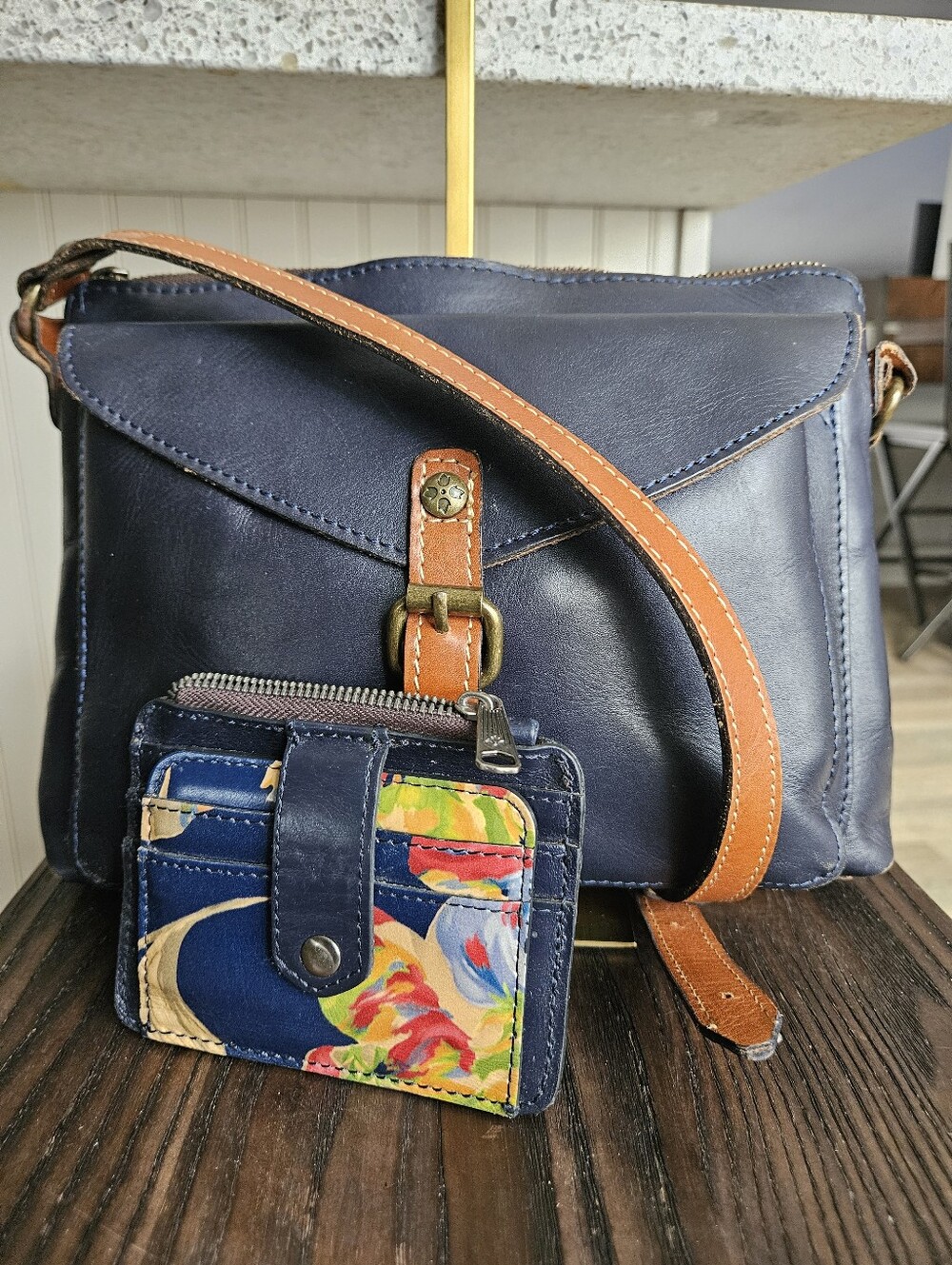Patricia Nash Italian Leather Avellino Crossbody Organizer Navy And Tan
